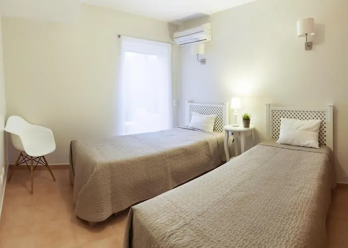 Villa T3 Com Jardim Vila Sagres M8