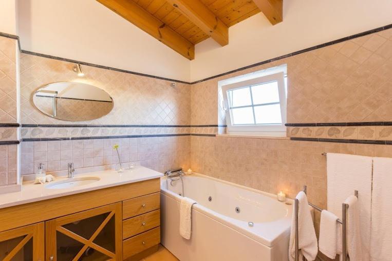 Villa T3 Com Jardim Vila Sagres M8 * Sagres