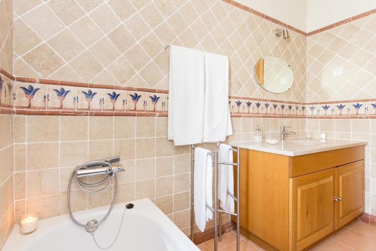 Villa T3 Com Jardim Vila Sagres M8 * Sagres